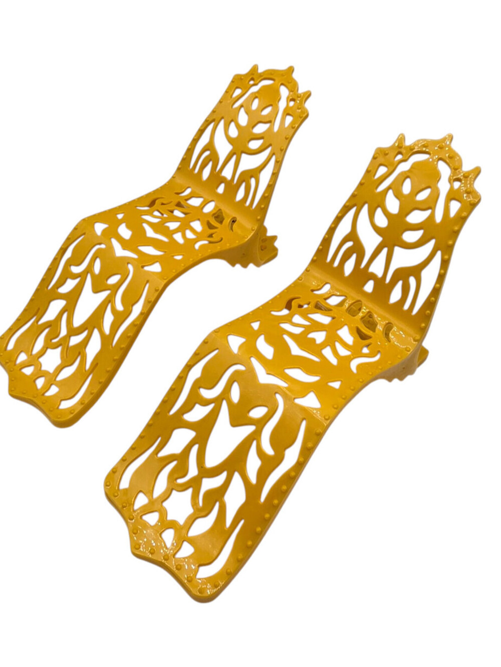 Monster High Doll 13 Wishes Desert Oasis Cleo Playset Gold Lounge Chairs